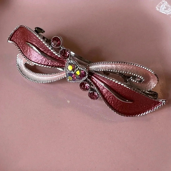 Rose Peachy Pink Enamel and Crystal Bow & Heart Hair Barrette - Picture 3 of 7